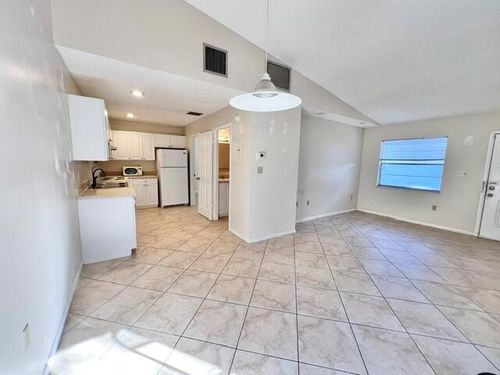 d-2002 S 10th Street, Fort Pierce, FL, 34950 | Card Image