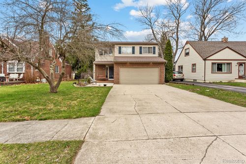 150 Exmoor Rd, Waterford, MI, 48328-3412 | Card Image
