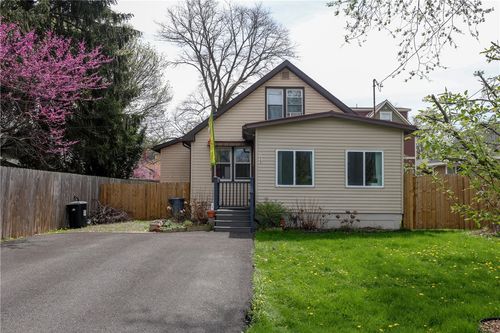 113 York St, Ithaca, NY, 14850-3206 | Card Image