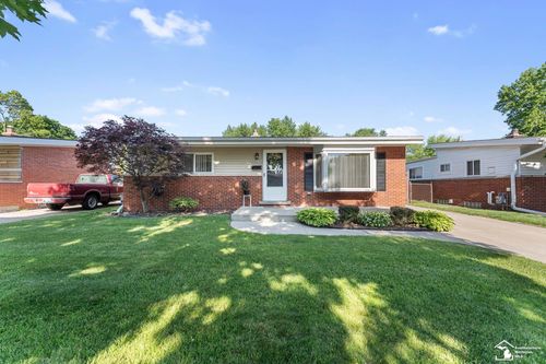 8214 Gulley Street, Taylor, MI, 48180 | Card Image
