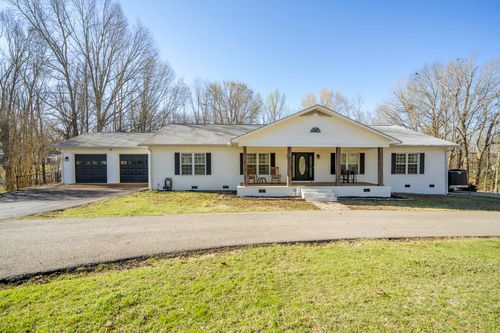 835 Breckenridge Ln, Savannah, TN, 38372-7679 | Card Image