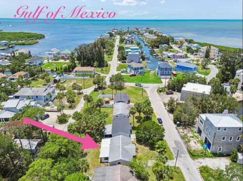 6826 Driftwood Dr, HUDSON, FL, 34667-1035 | Card Image