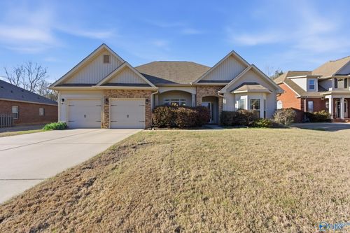14389 Water Stream Dr Nw, Harvest, AL, 35749-5921 | Card Image