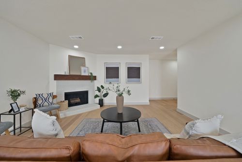 5358 Driftway Dr, Fort Worth, TX, 76135-1411 | Card Image