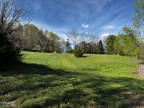 710 Shakesville Road, Bristol, VA, 24201 | Card Image