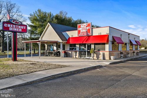 2578 E Chestnut Ave, Vineland, NJ, 08361-8433 | Card Image