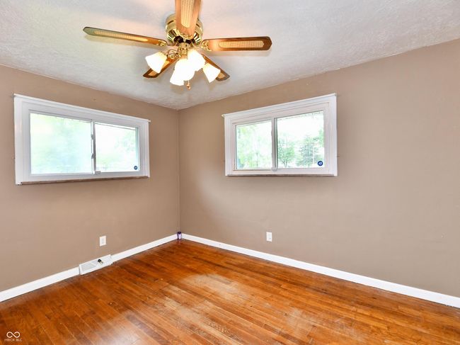 Bedroom 2 | Image 32
