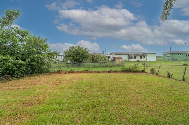 1528 Singletary Ave, House other with 4 bedrooms, 2 bathrooms and null parking in Pahokee FL | Image 23