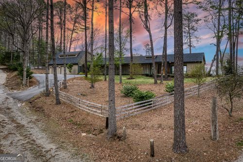 133 Oasis Ridge Rd, Lakemont, GA, 30552-2266 | Card Image