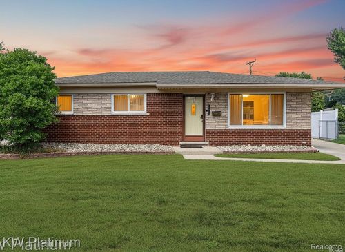15003 Jenny Dr, Warren, MI, 48088-1581 | Card Image