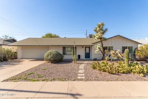 6820 E Pinchot Ave, Scottsdale, AZ, 85251-6825 | Card Image