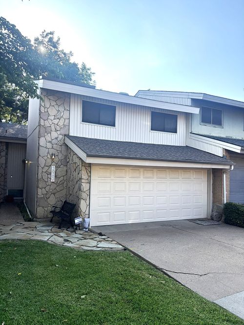 2969 Country Place Cir, Carrollton, TX, 75006-4782 | Card Image