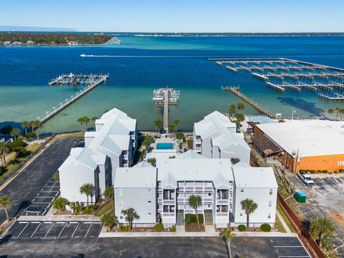 207-1330 Miracle Strip Pkwy Se, Fort Walton Beach, FL, 32548-6242 | Card Image