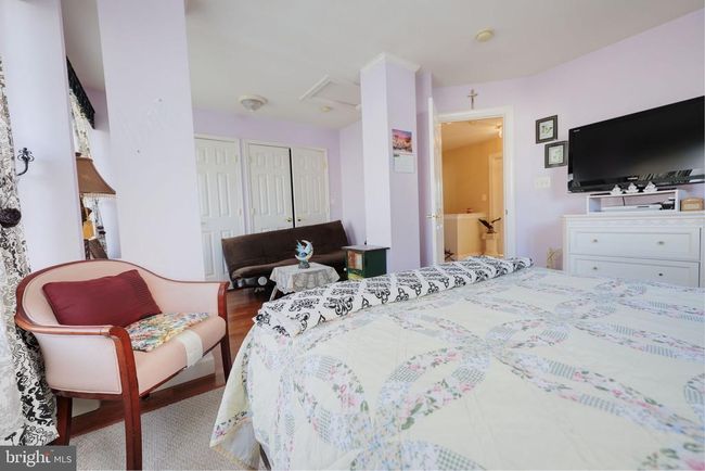 8182 Cobble Pond Way, Townhouse with 4 bedrooms, 3 bathrooms and null parking in MANASSAS VA | Image 35