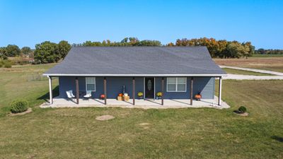 1167 County Road 1465, House other with 3 bedrooms, 2 bathrooms and null parking in MOBERLY MO | Image 1