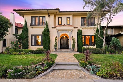 3117 E 1st St, Long Beach, CA, 90803 | Card Image