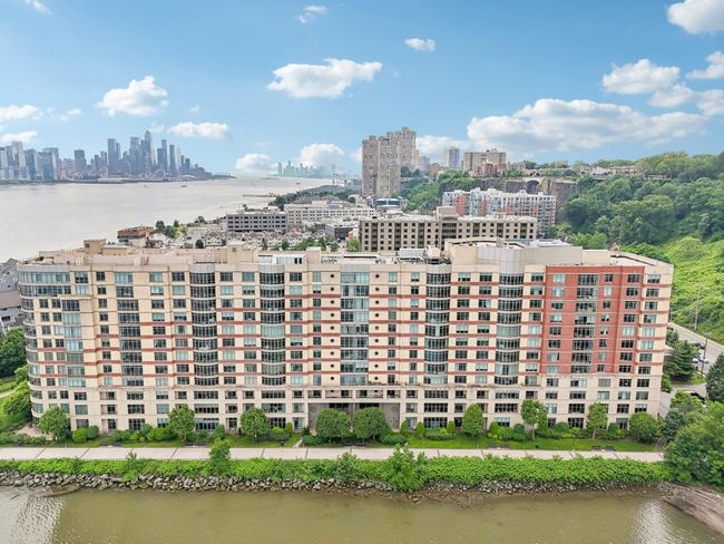 APT-1215 - 8100 River Rd, Condo with 2 bedrooms, 2 bathrooms and null parking in North Bergen NJ | Image 41