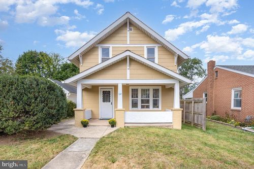 722 Lancaster Ave, YORK, PA, 17403-2974 | Card Image