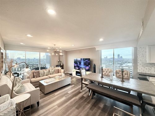 apt-1022-2016 Main St, Houston, TX, 77002-8800 | Card Image