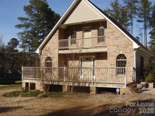 208 Chuckwood Rd, Mooresville, NC, 28117-8964 | Card Image