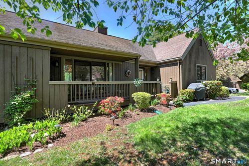 a-96 Seminole Ln, Stratford, CT, 06614-8149 | Card Image