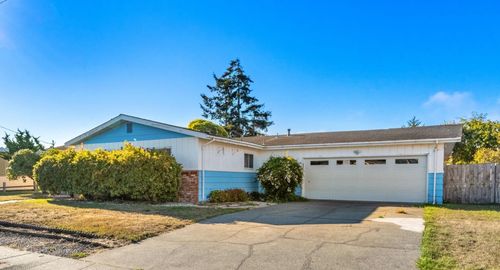 2550 School St, Fortuna, CA, 95540-3424 | Card Image