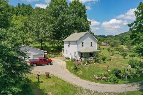 1728 Tall Timber Rd Ne, New Philadelphia, OH, 44663-7024 | Card Image