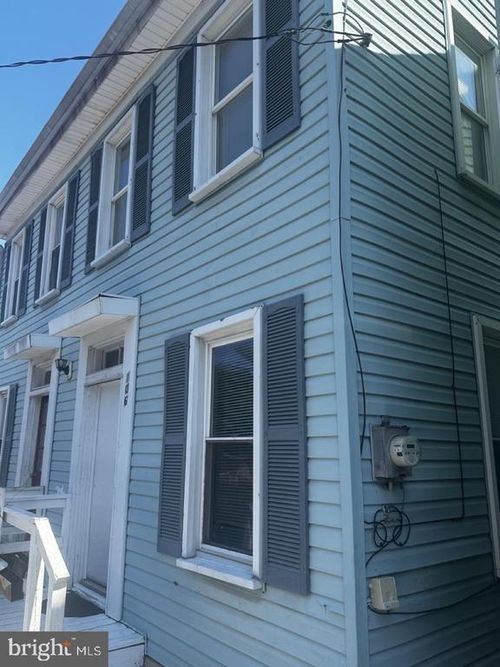 106 N Arch St, MECHANICSBURG, PA, 17055-3311 | Card Image