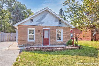 2117 33rd Street, House other with 2 bedrooms, 1 bathrooms and 2 parking in Zion IL | Image 1