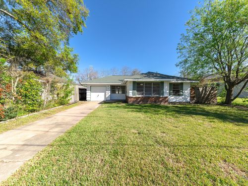4710 Glenmont St, Bellaire, TX, 77401-2305 | Card Image