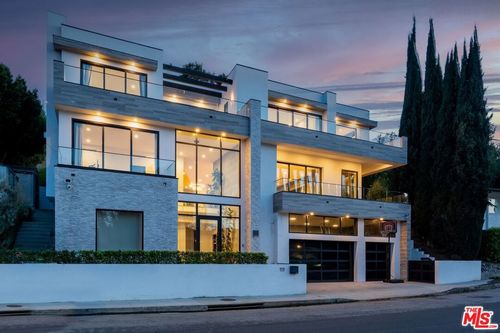 3553 Alana Dr, Sherman Oaks, CA, 91403-4702 | Card Image