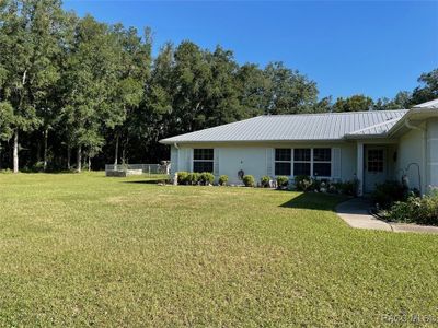 20225 Sw Beach Boulevard, House other with 3 bedrooms, 2 bathrooms and 2 parking in Dunnellon FL | Image 3