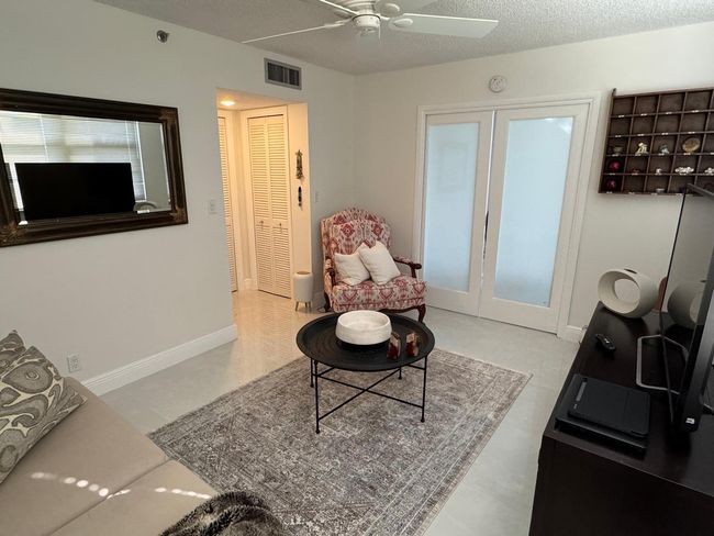 APT-907 - 3499 Oaks Way, Condo with 2 bedrooms, 2 bathrooms and null parking in Pompano Beach FL | Image 34