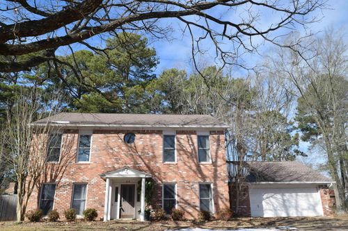 44 Nancy Lopez, Maumelle, AR, 72113-6448 | Card Image