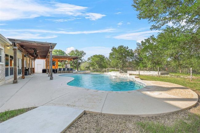 1425 County Road 116, Home with 3 bedrooms, 2 bathrooms and 6 parking in Caldwell TX | Image 16
