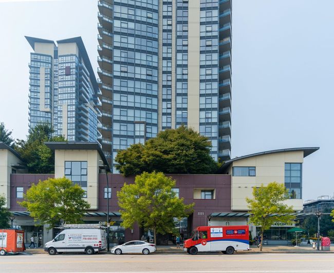1102 - 2225 Holdom Avenue, Condo with 2 bedrooms, 2 bathrooms and 1 parking in Burnaby BC | Image 32