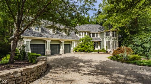 9648 Irishmans Run Ln, Zionsville, IN, 46077-8369 | Card Image