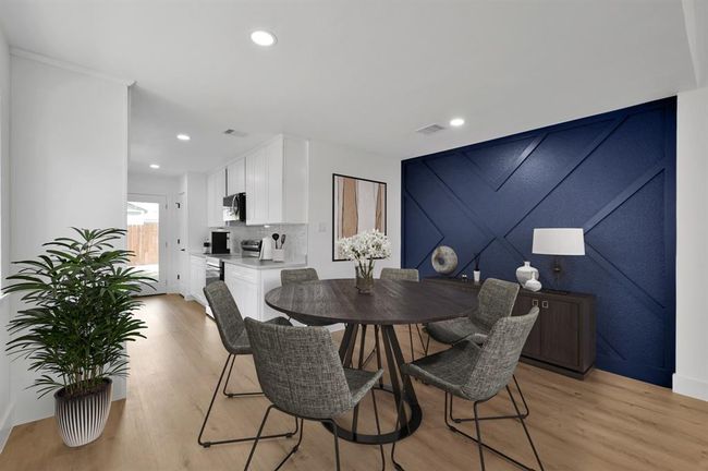 Virtually Staged Dining Area | Image 13