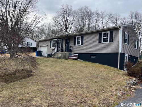 23 Green Valley Dr, Oakdale, CT, 06370-1123 | Card Image