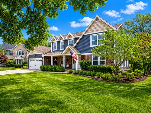 1683 Castaway Ct, Hoffman Estates, IL, 60010-5550 | Card Image
