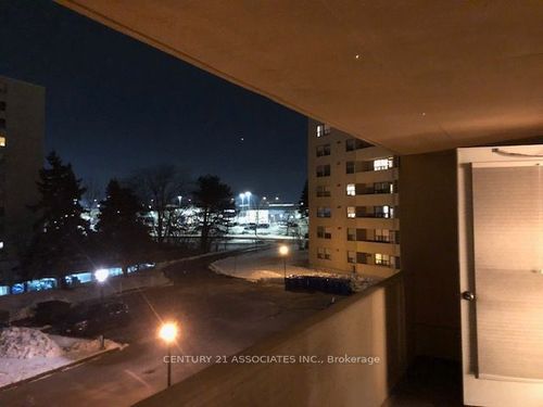 318-700 Dynes Rd, Burlington, ON, L7N3M2 | Card Image