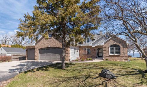 3366 Harbor Bay Road, OSHKOSH, WI, 54901 | Card Image