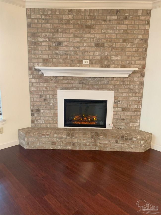 B - 6148 The Oaks Ln, House other with 3 bedrooms, 3 bathrooms and 2 parking in Pensacola FL | Image 12