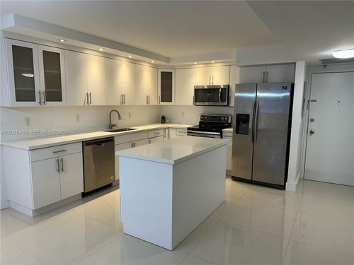 1221-6039 Collins Ave, Miami Beach, FL, 33140-2253 | Card Image