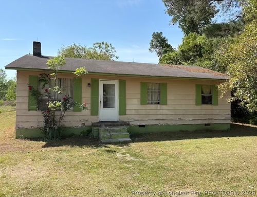 118 Brooklyn St, Red Springs, NC, 28377-1931 | Card Image