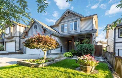 {{alt}} | Card Image