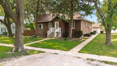 123 W Delaware Street, House other with 3 bedrooms, 2 bathrooms and 10 parking in Dwight IL | Image 2