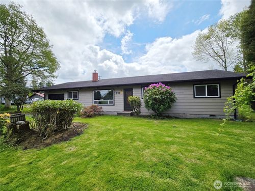 810 H St, Forks, WA, 98331-9178 | Card Image