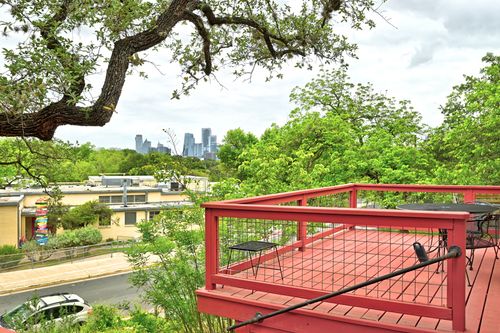 2003 Alameda Dr, Austin, TX, 78704-4311 | Card Image