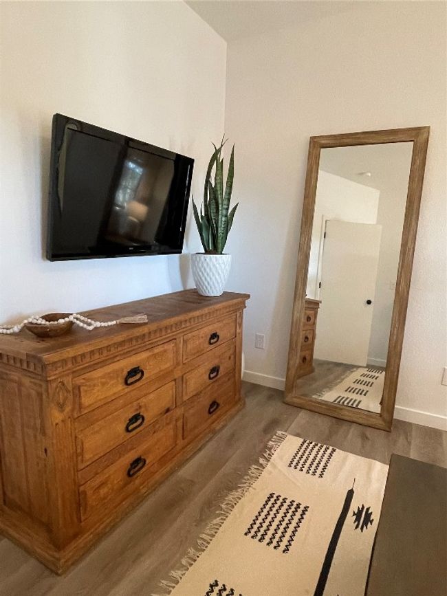 Primary Bedroom | Image 8